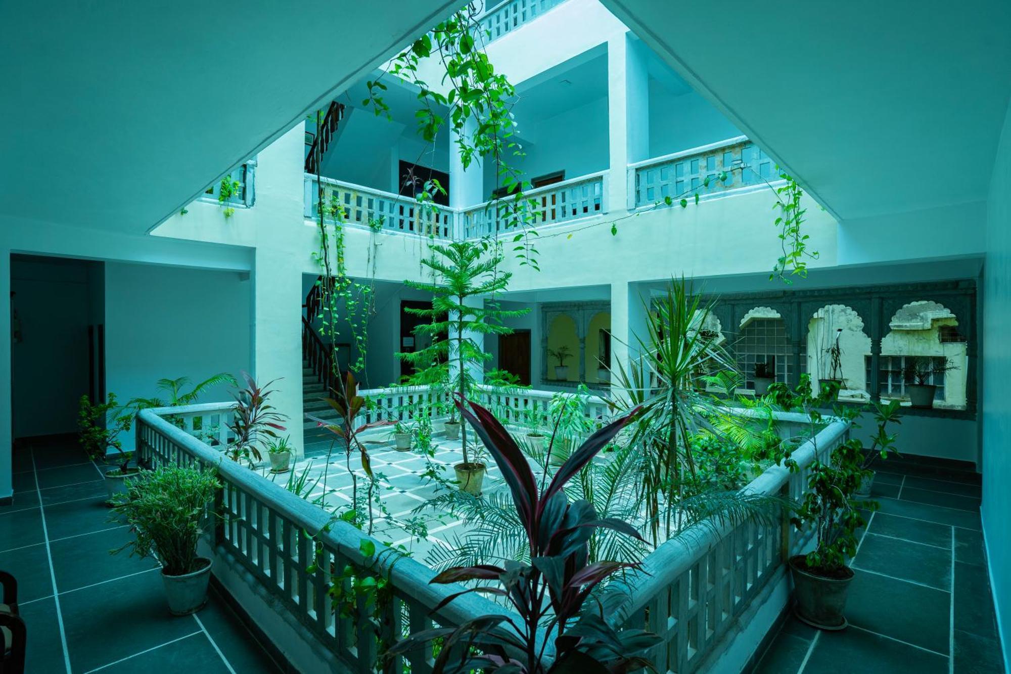 Tripli Hotels Shiv Villas Udaipur Exteriör bild