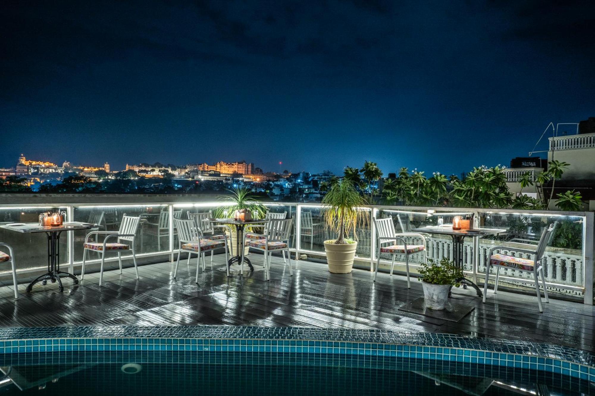 Tripli Hotels Shiv Villas Udaipur Exteriör bild
