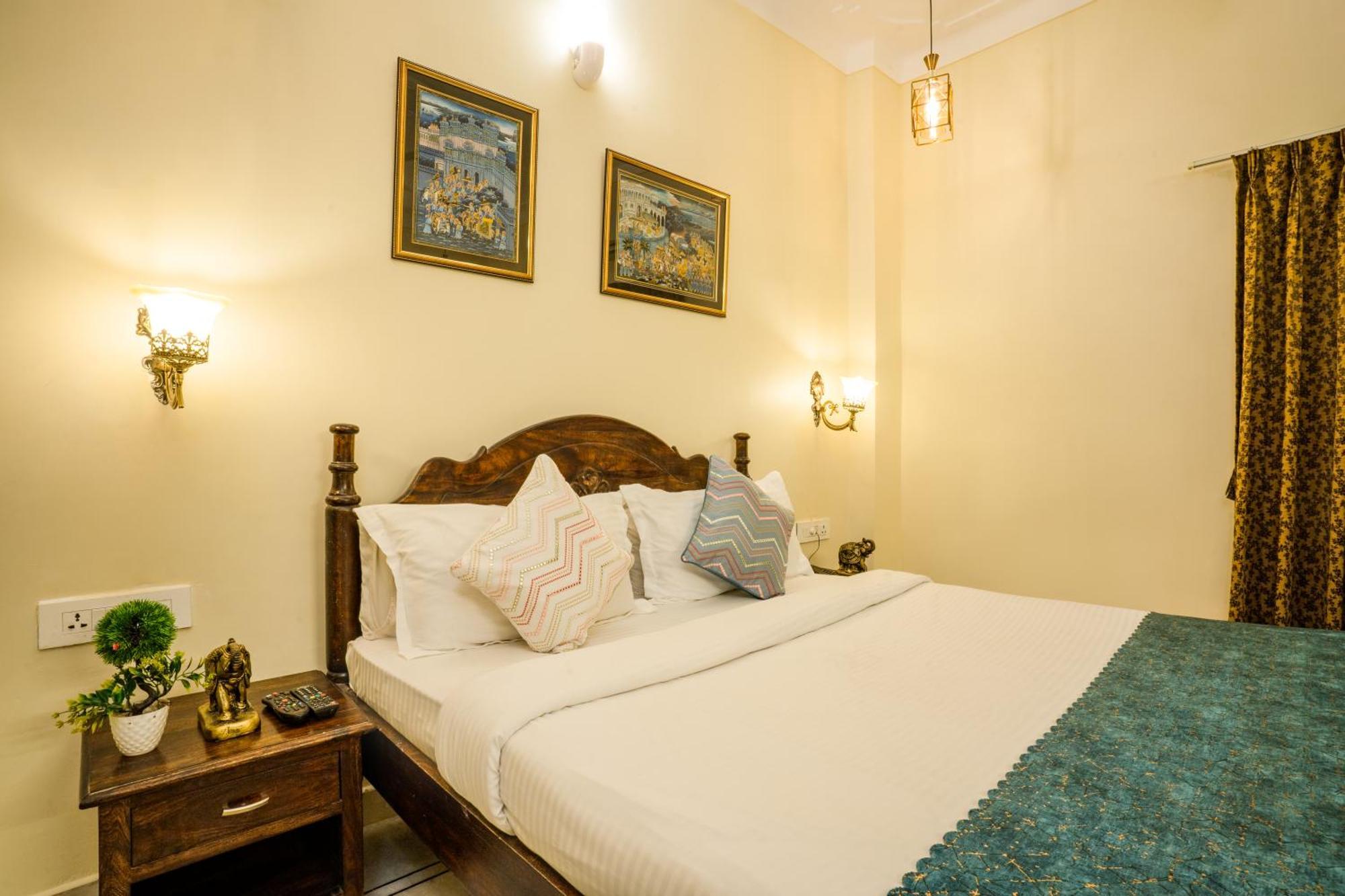 Tripli Hotels Shiv Villas Udaipur Exteriör bild