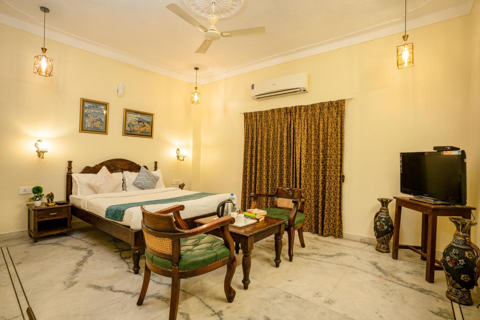 Tripli Hotels Shiv Villas Udaipur Exteriör bild