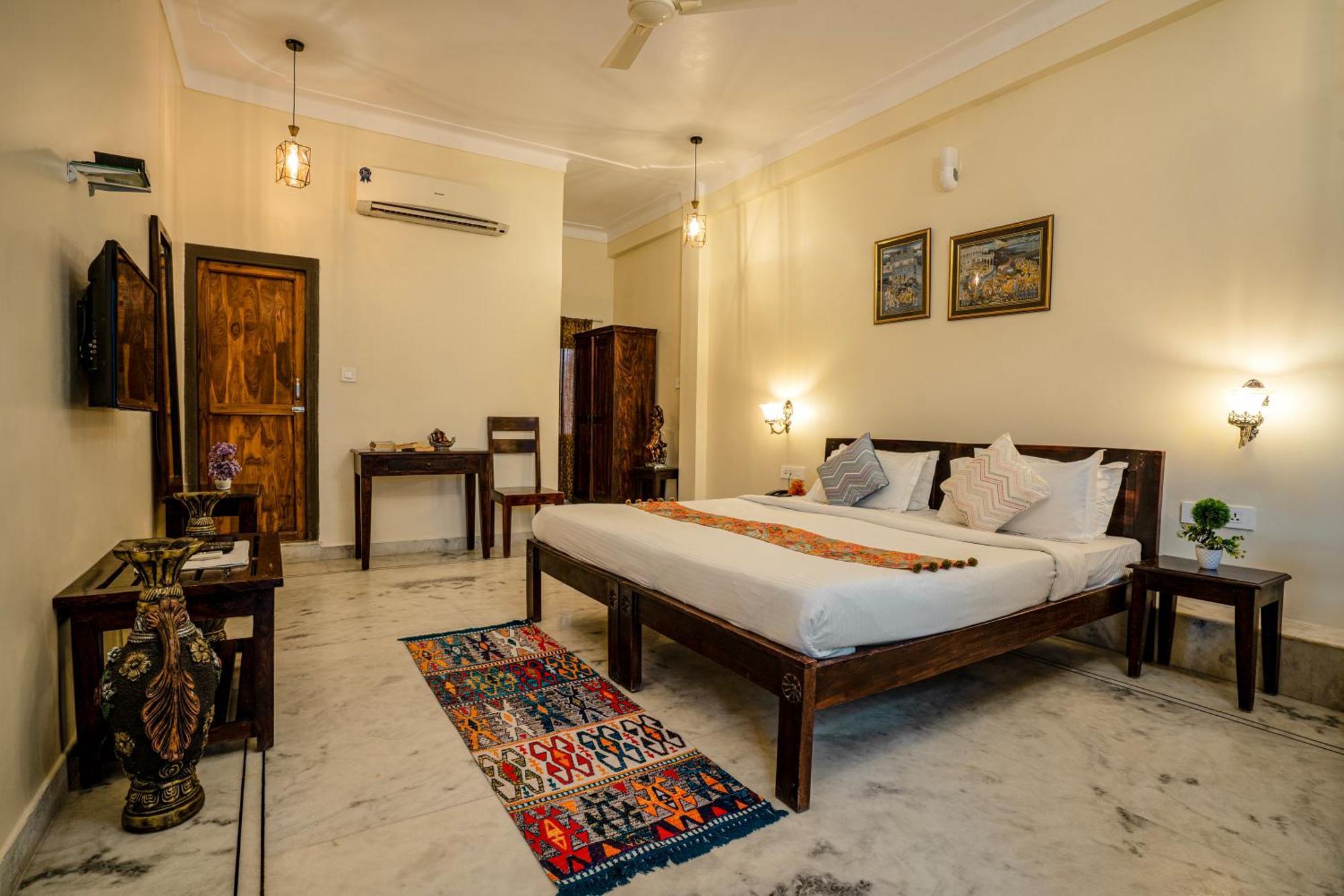 Tripli Hotels Shiv Villas Udaipur Exteriör bild